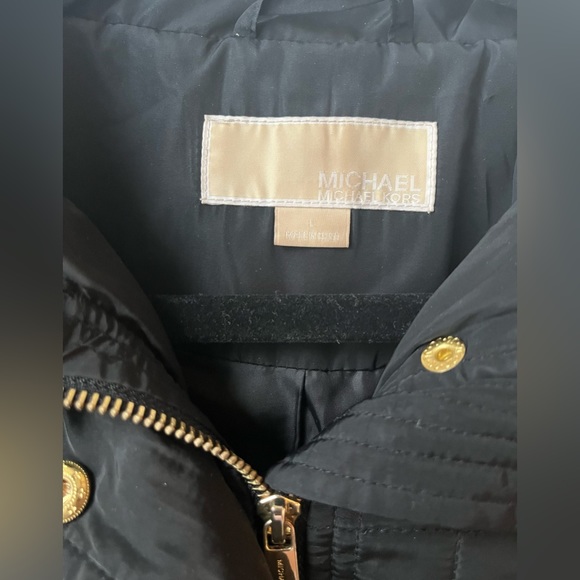 Michael Kors winter coat, Large - Picture 4 of 7